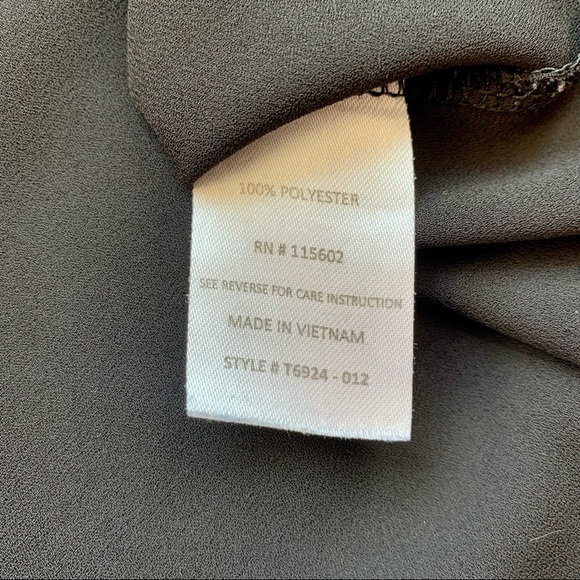 Last Chance!//Lush Blouse - Picture 3 of 5